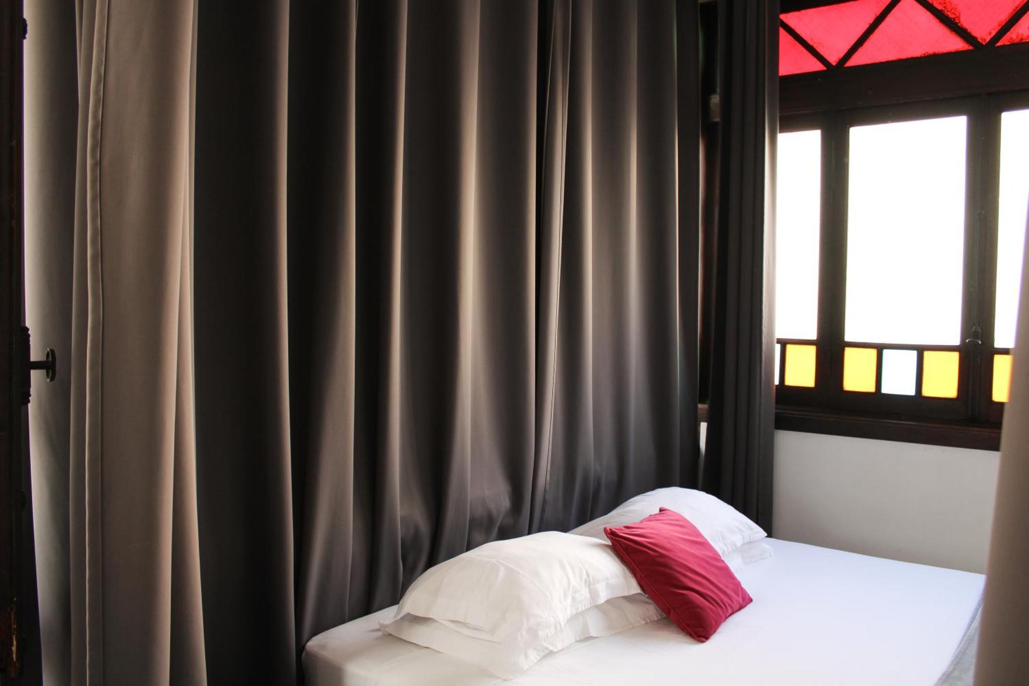 Urban Suites Авейру Экстерьер фото