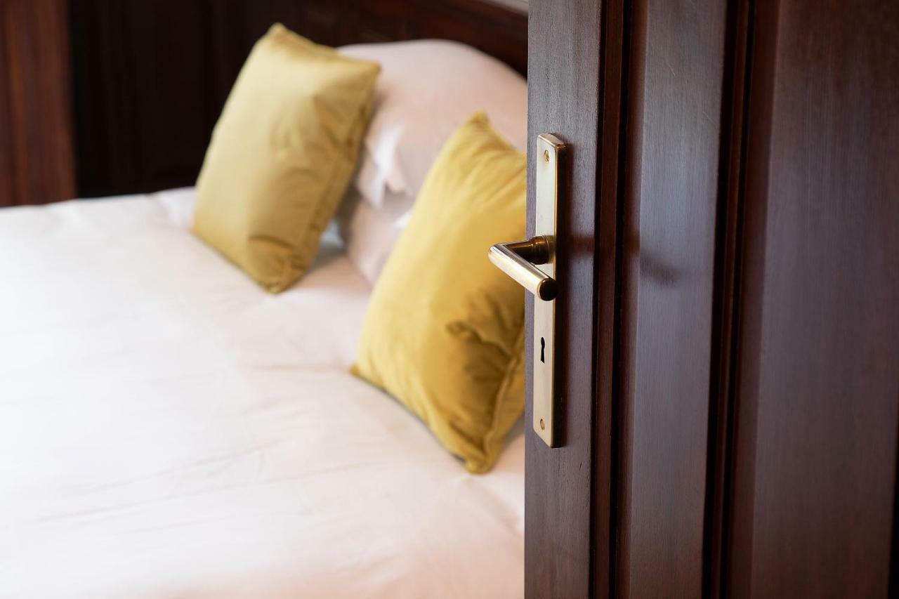 Urban Suites Авейру Экстерьер фото